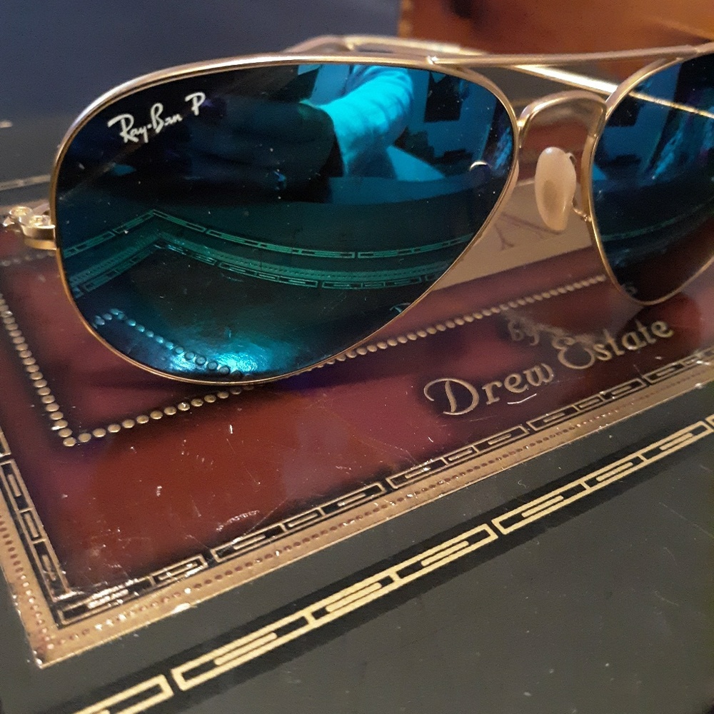 Ray Ban polarized aviators
